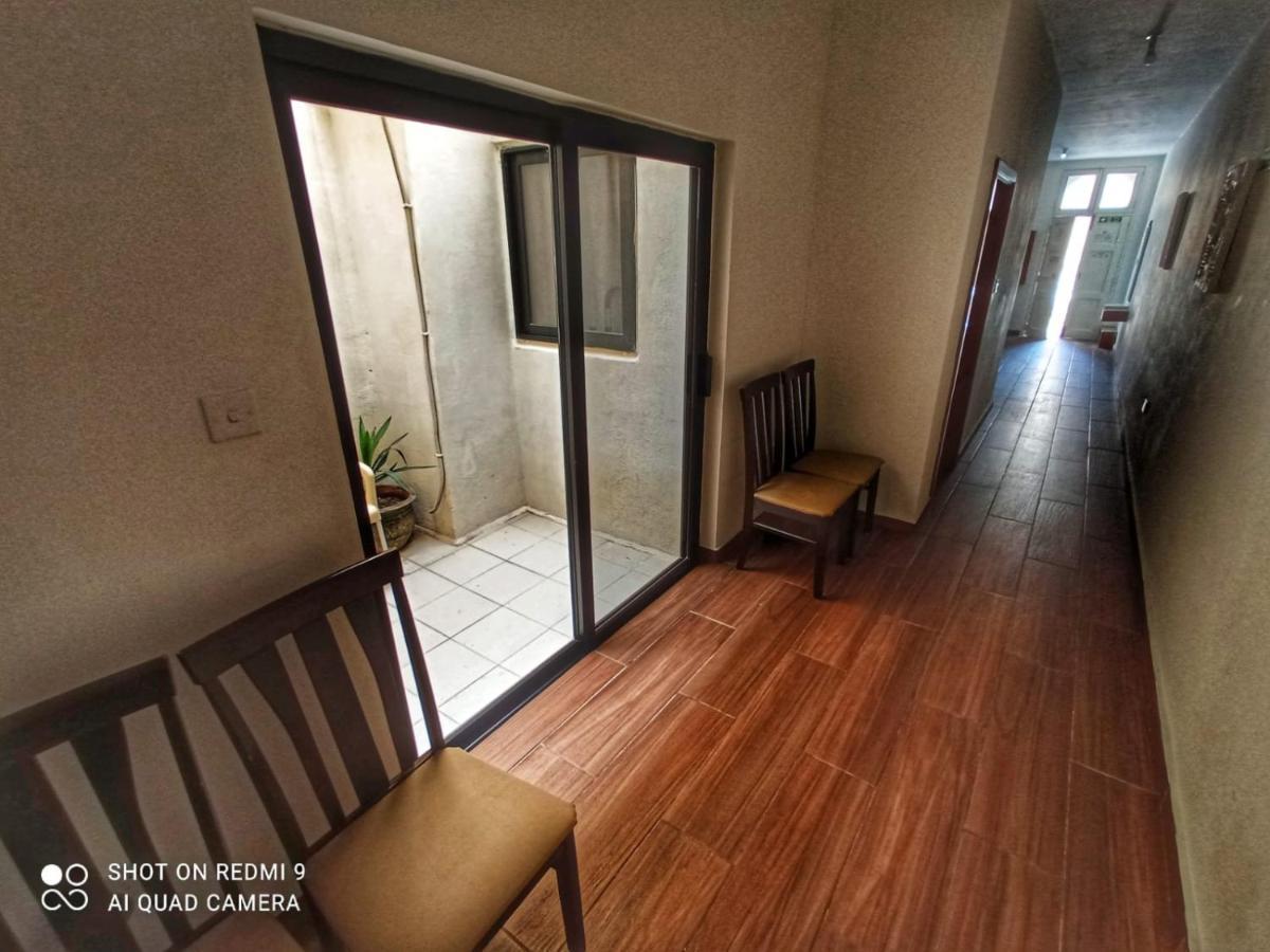 Town House With Private Pool In Village Centre Kalkara Exterior photo